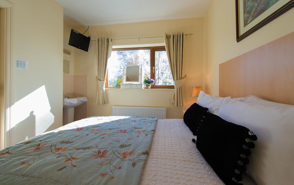 Aisleigh Guest House Carrick-on-Shannon Exterior photo